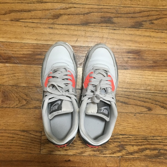 Nike Shoes - Nike Air Max 90 leather Nike Shoes - Nike Air Max 90 leather